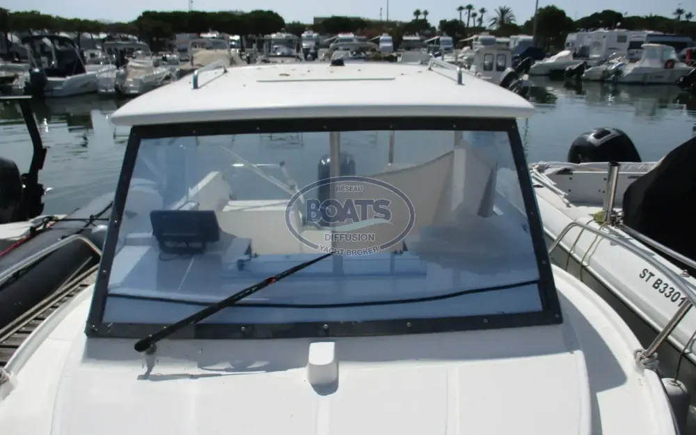slider 8 Ocqueteau  540 - null