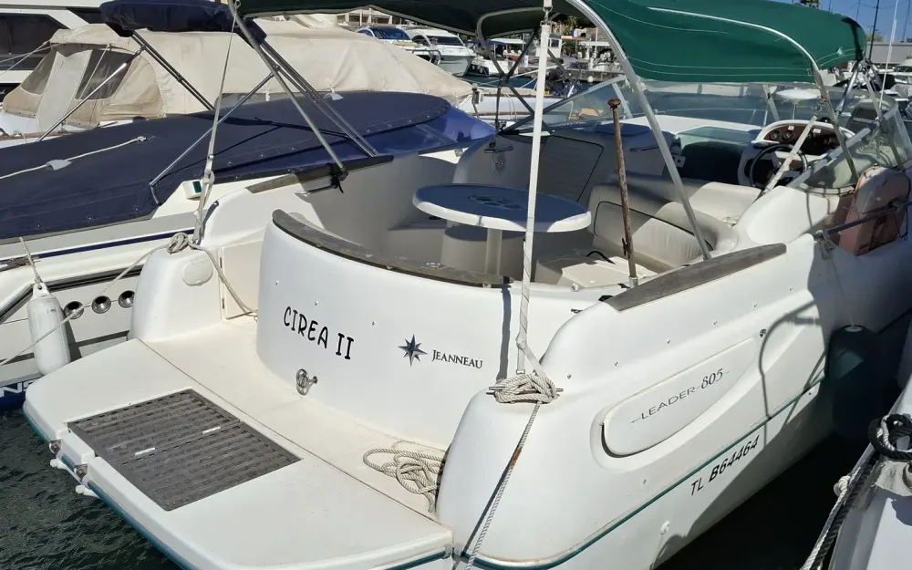 slider 0 Jeanneau Leader 805