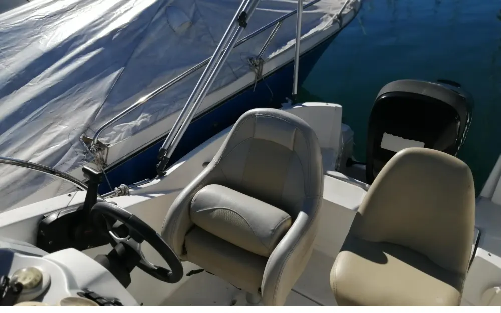 slider 3 Beneteau Flyer 500 - null