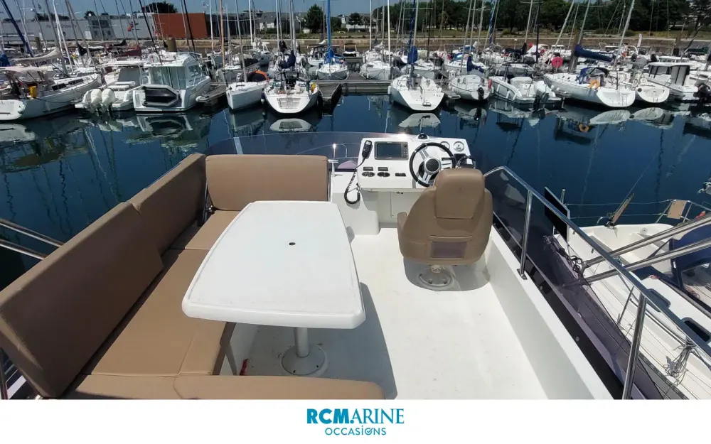 slider 2 Jeanneau Velasco 37 F - null