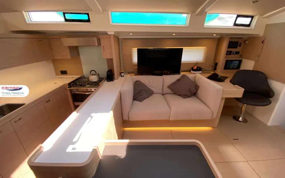 slider 11 Beneteau Oceanis 60 - null