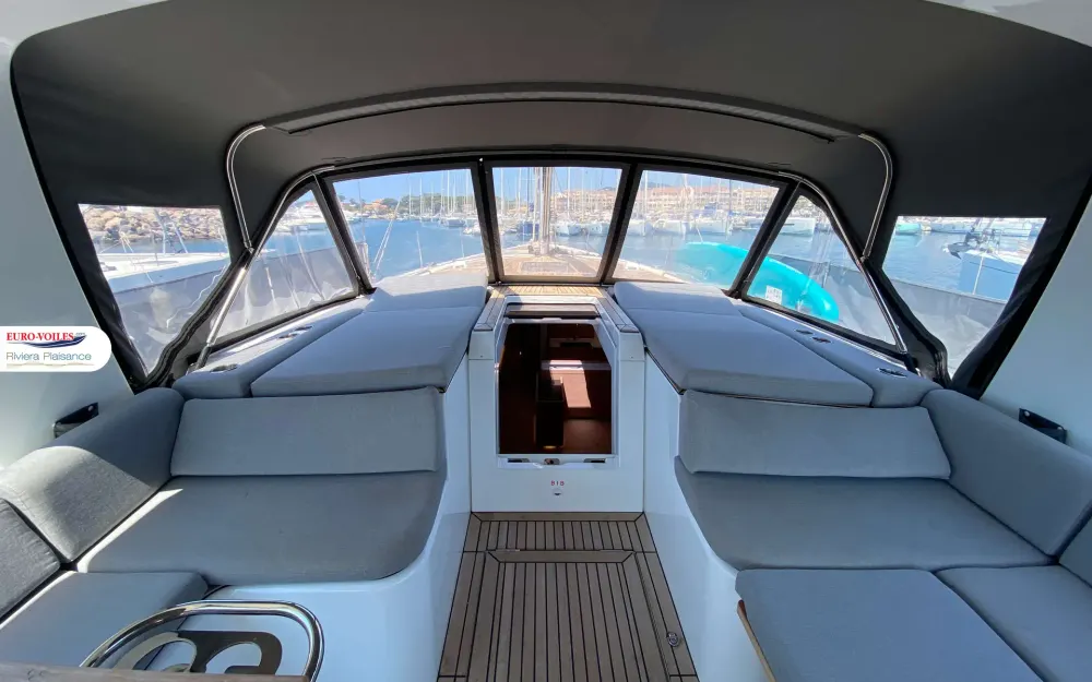 slider 4 Beneteau Oceanis 60 - null