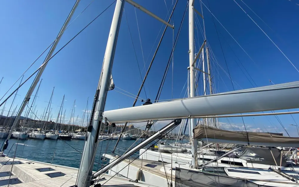 slider 3 Beneteau Oceanis 60 - null