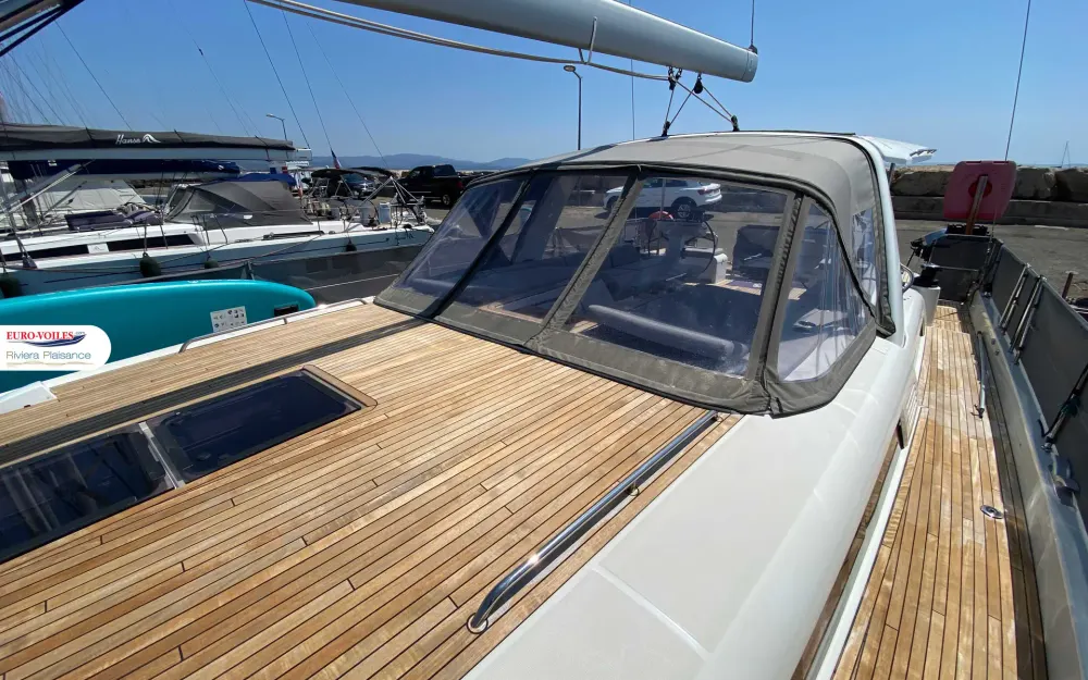 slider 6 Beneteau Oceanis 60