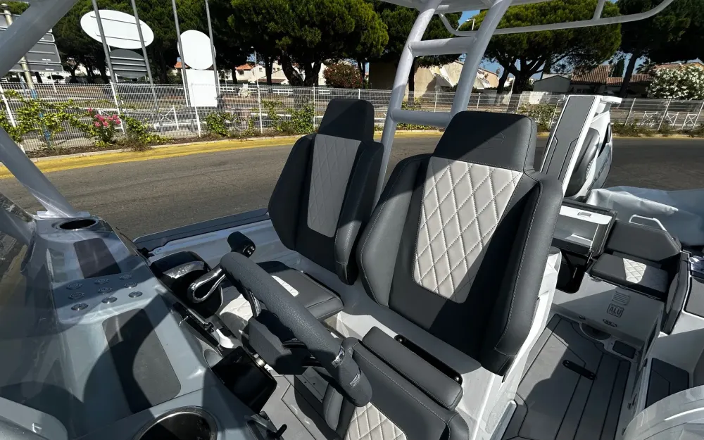 slider 8 Gala Boats V8