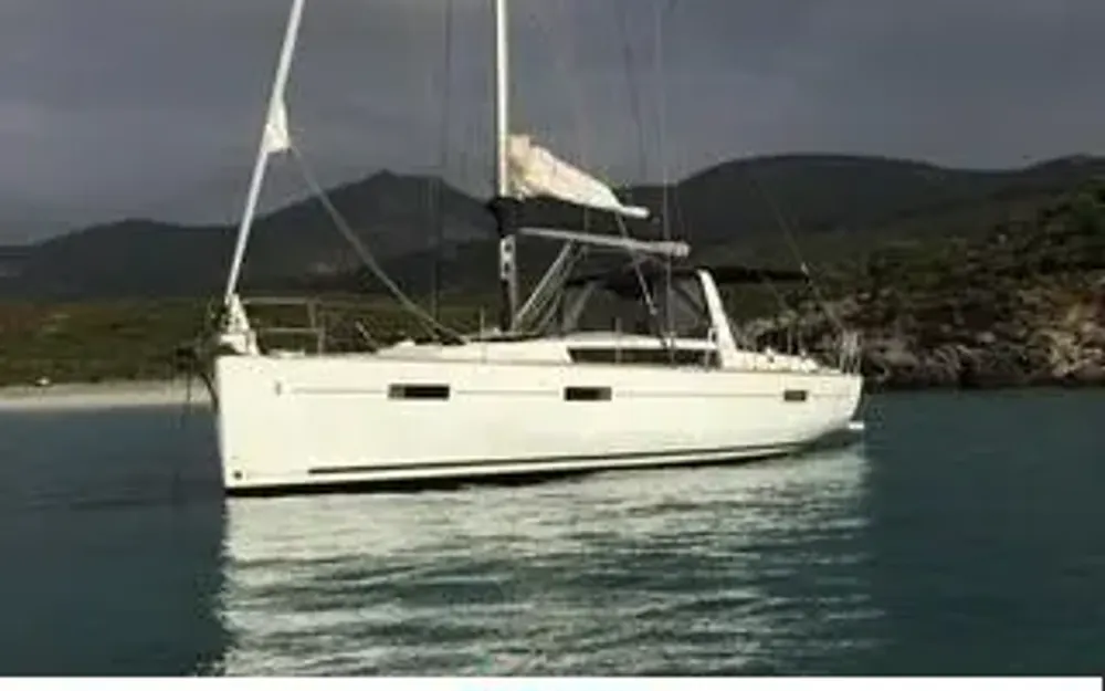 slider 1 Beneteau Oceanis 41
