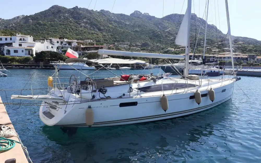slider 1 Jeanneau  53