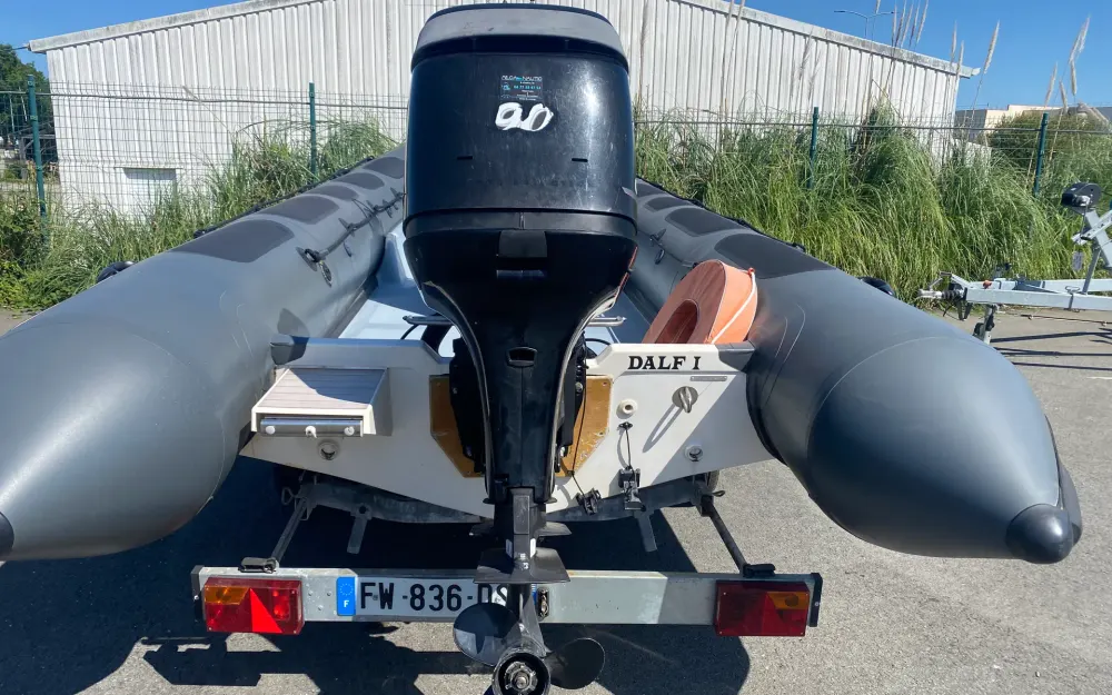 slider 2 Valiant DR 570
