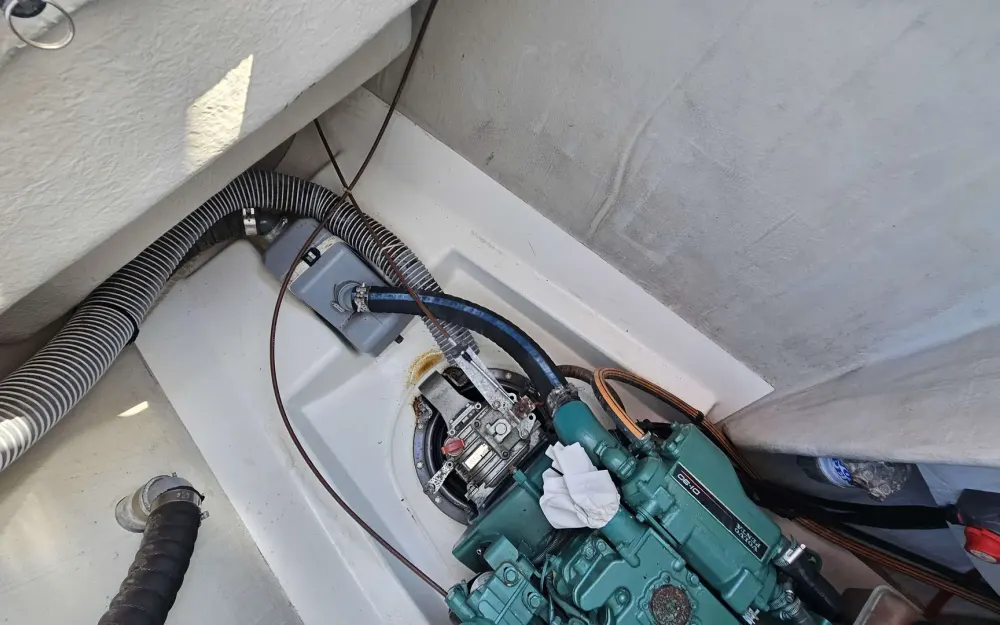 slider 18 Fountaine Pajot Mahe 36 Evolution