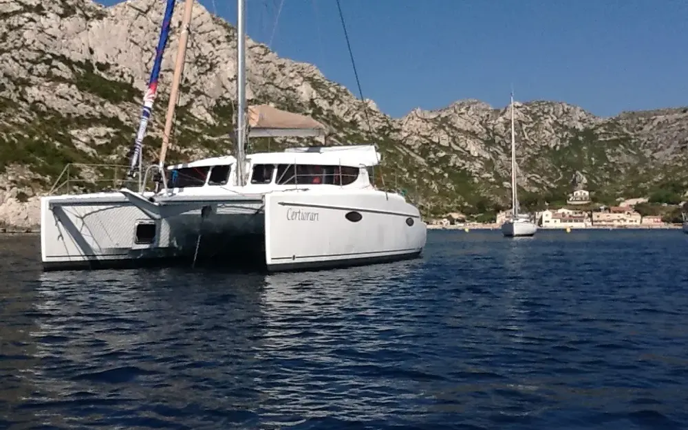 slider 2 Fountaine Pajot Mahe 36 Evolution
