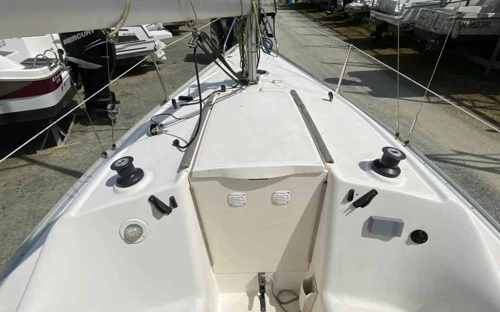 slider 16 Jeanneau Sun 2000