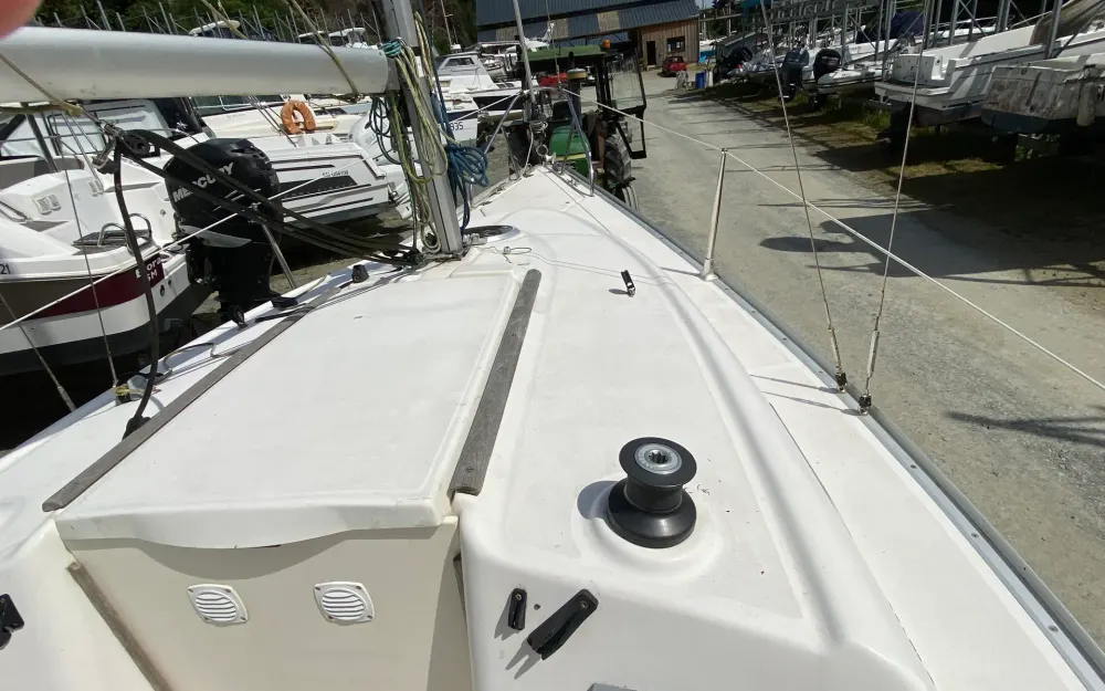 slider 17 Jeanneau Sun 2000