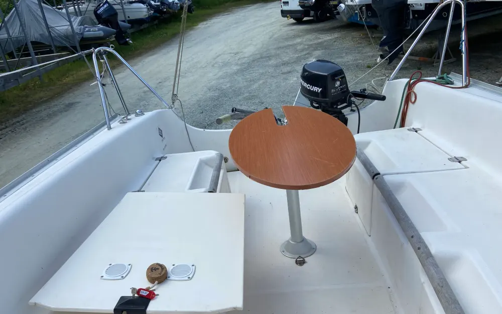 slider 30 Jeanneau Sun 2000