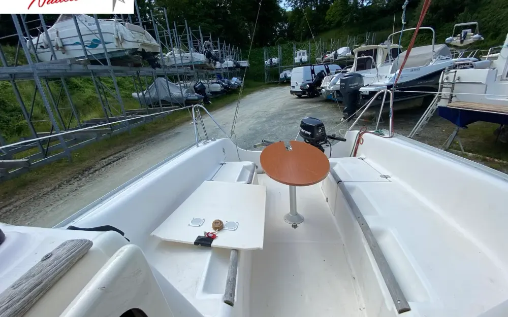 slider 2 Jeanneau Sun 2000