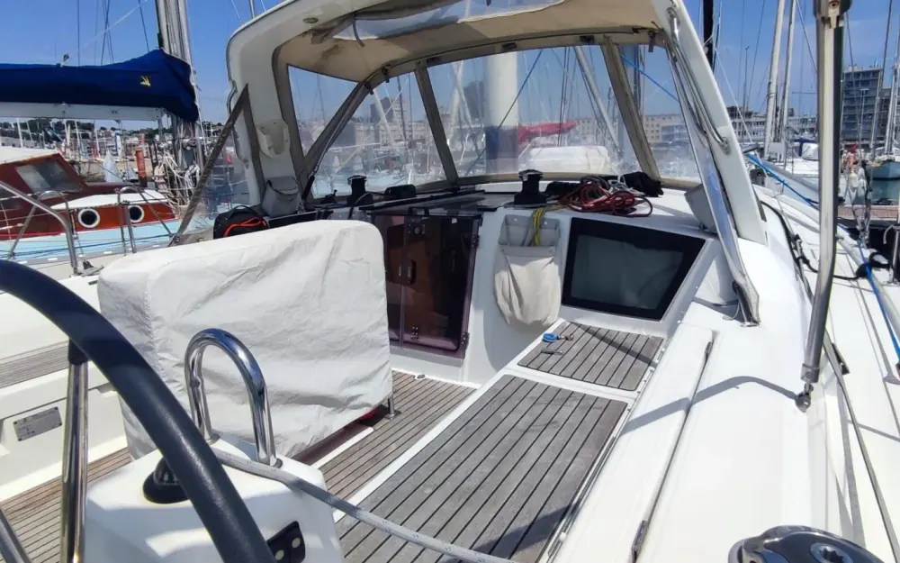slider 16 Beneteau Oceanis 41.1