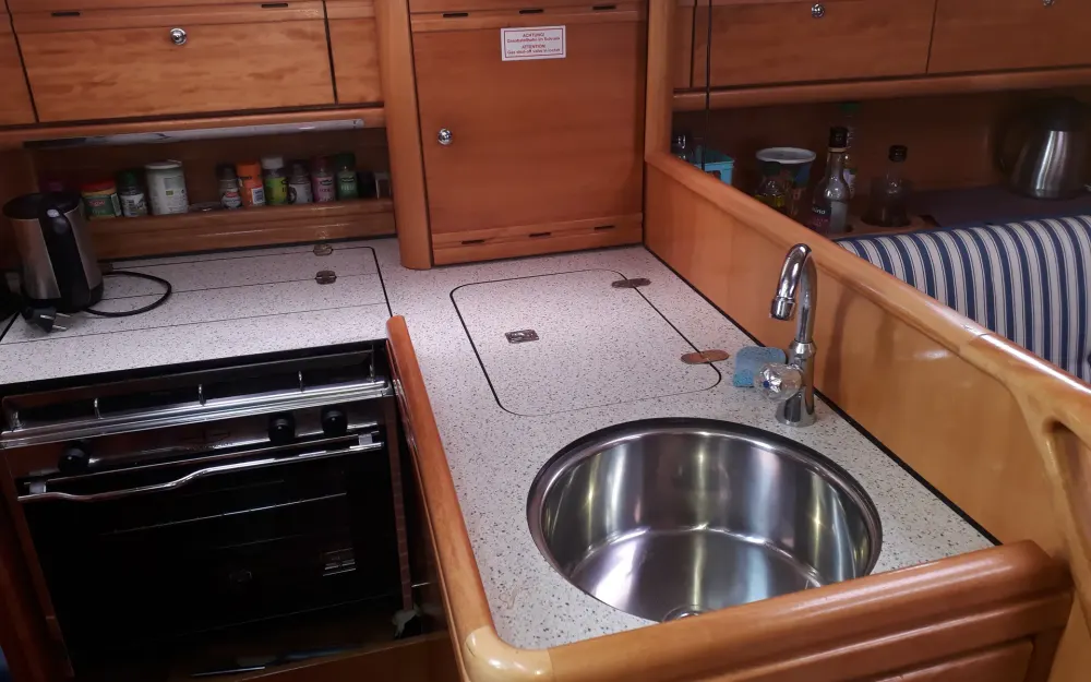 slider 5 Bavaria  30 Cruiser