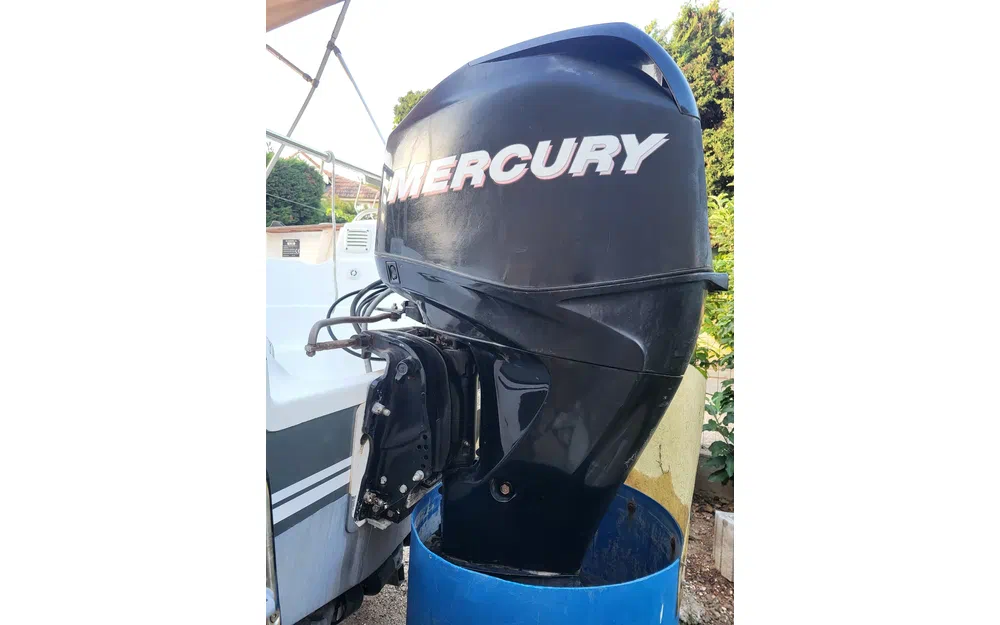 slider 5 B2 Marine Cap Ferret 500 Cabin