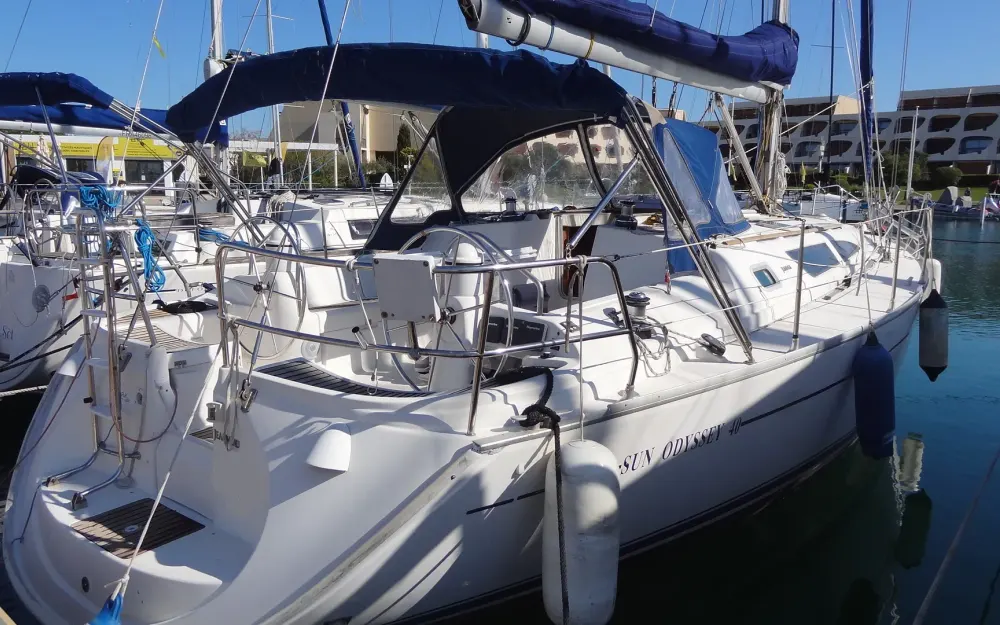 slider 0 Jeanneau Sun Odyssey 40