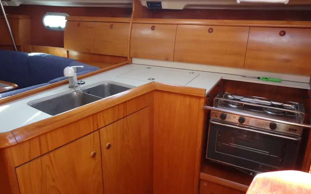 slider 7 Jeanneau Sun Odyssey 40