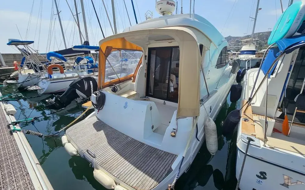 slider 6 Beneteau Antares 30