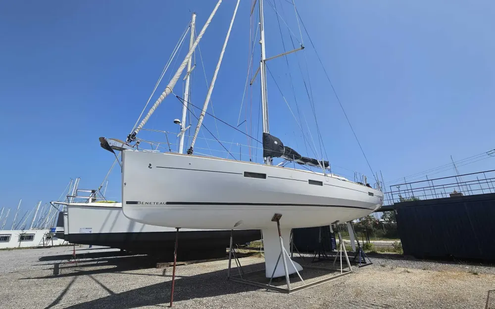 slider 0 Beneteau Oceanis 45