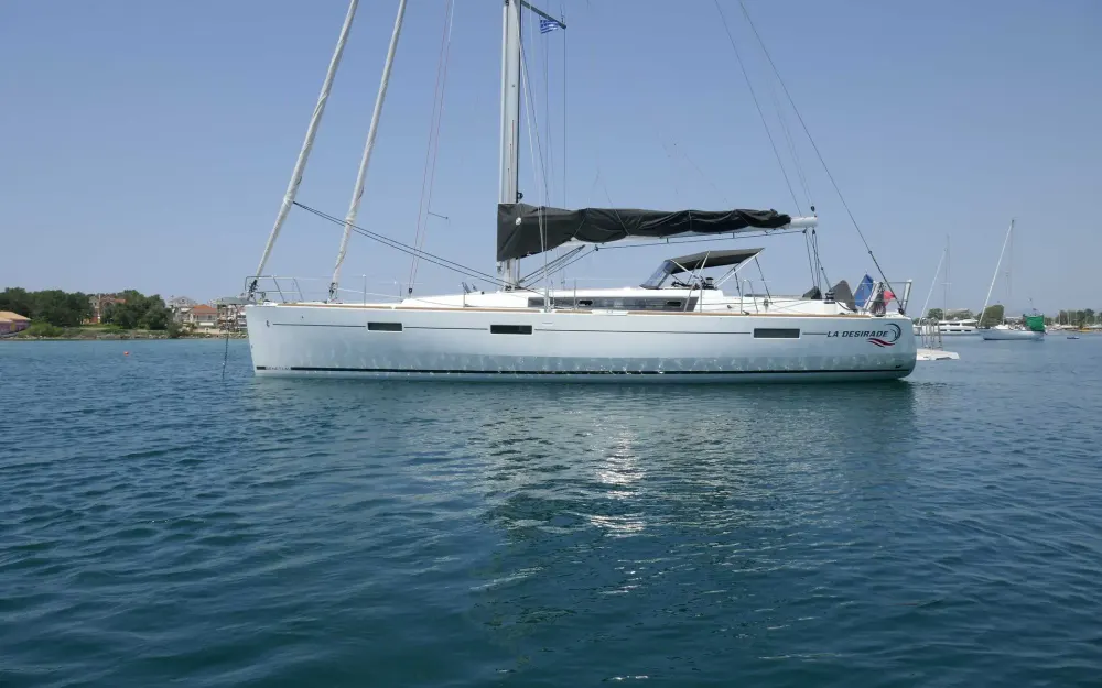 slider 16 Beneteau Oceanis 45