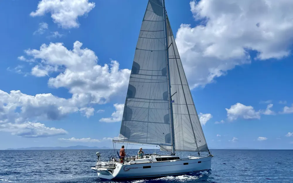 slider 1 Beneteau Oceanis 45