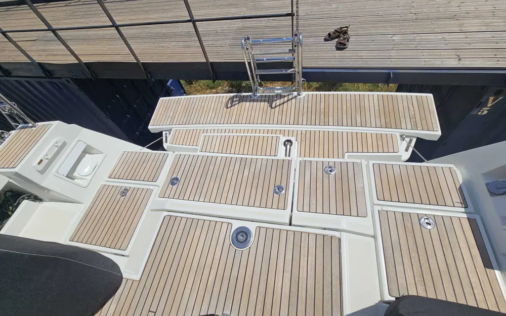 slider 7 Beneteau Oceanis 45