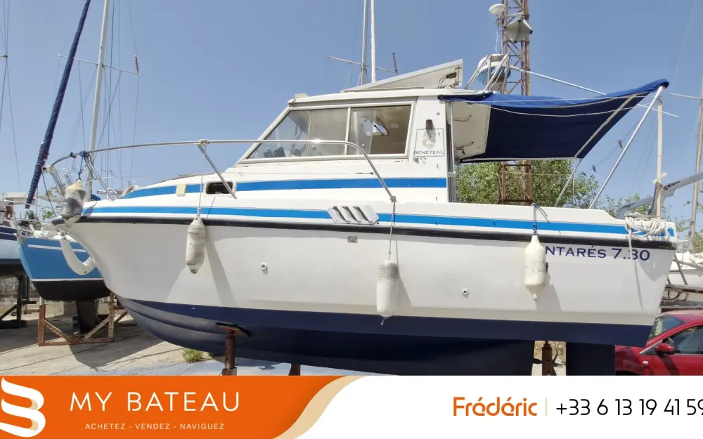 slider 0 Beneteau Antares 730