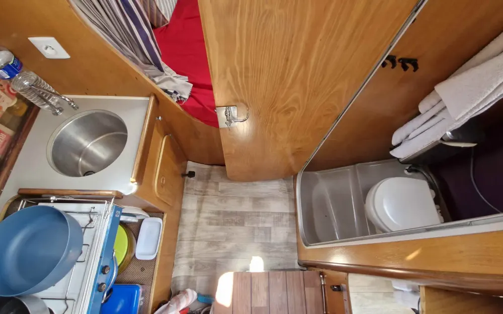 slider 10 Beneteau Antares 730