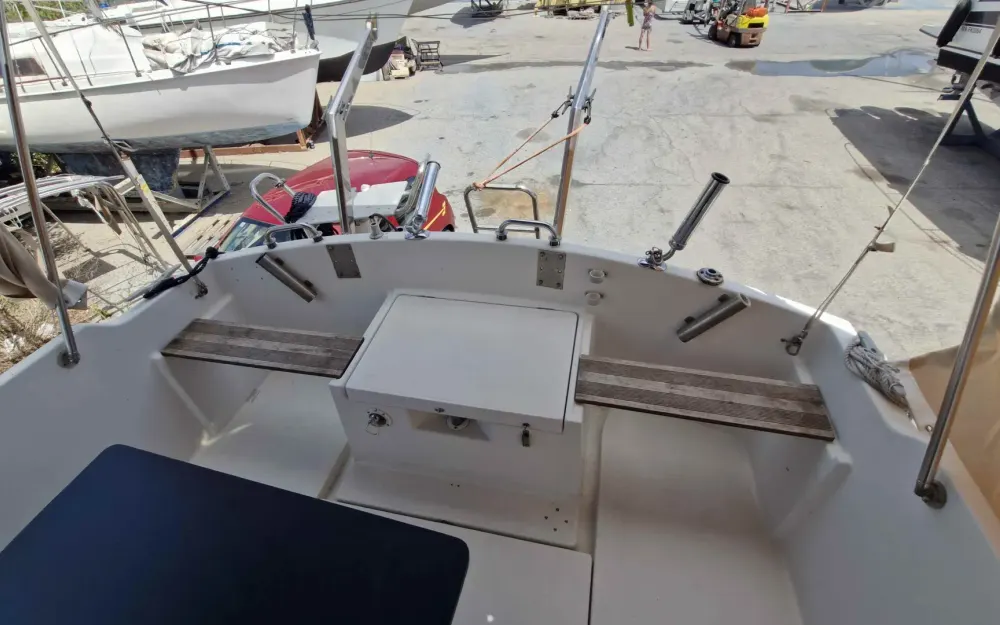 slider 16 Beneteau Antares 730