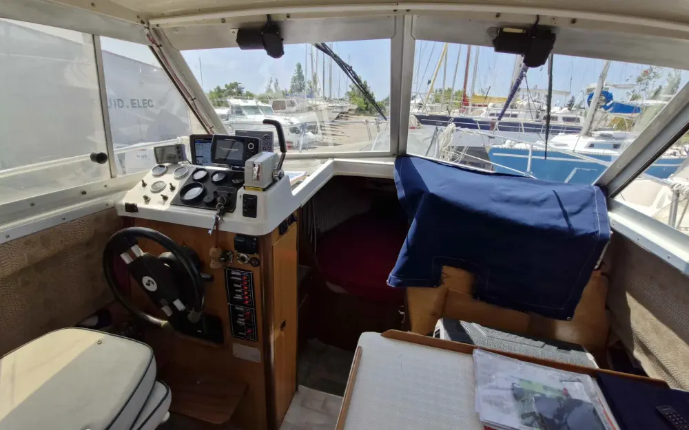 slider 4 Beneteau Antares 730