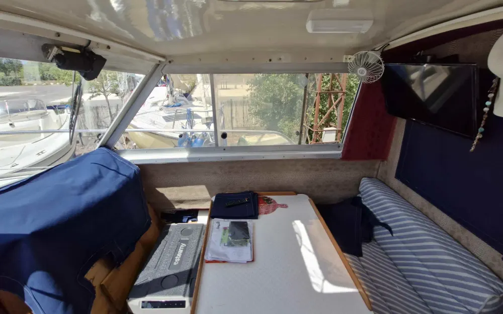 slider 5 Beneteau Antares 730