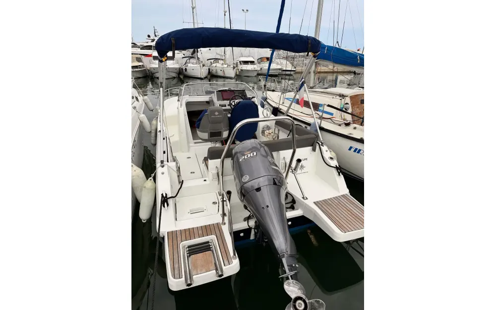 slider 0 Jeanneau Cap Camarat 6.5 WA Serie 3