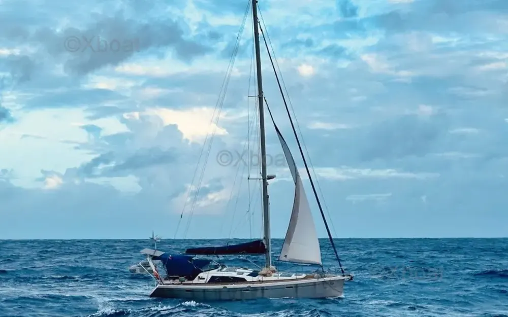 slider 1 Allures Yachting Allures 44