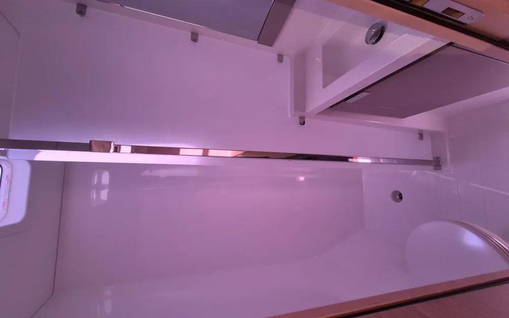 slider 8 Fountaine Pajot Aura 51