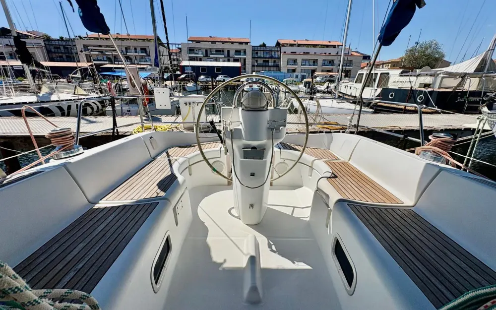 slider 10 Beneteau Oceanis 361 Clipper