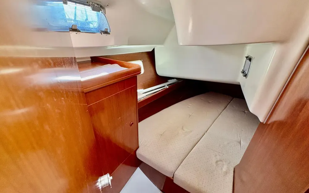 slider 26 Beneteau Oceanis 361 Clipper