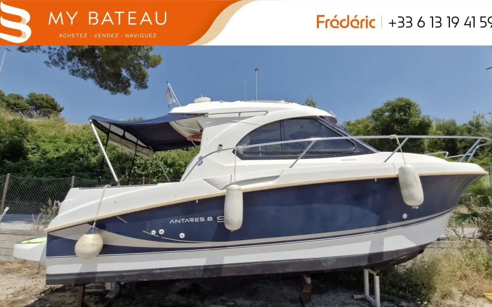 slider 0 Beneteau Antares 8 S