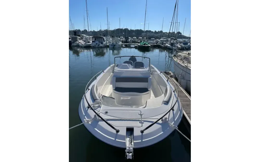 slider 1 Pacific Craft  670 Open