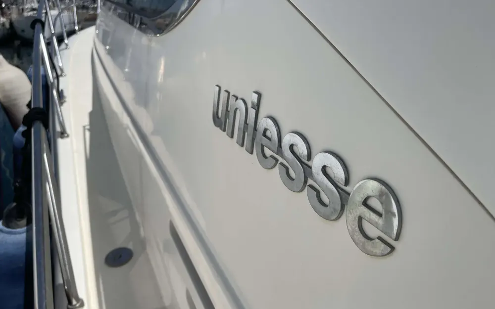slider 10 Uniesse  42 Open