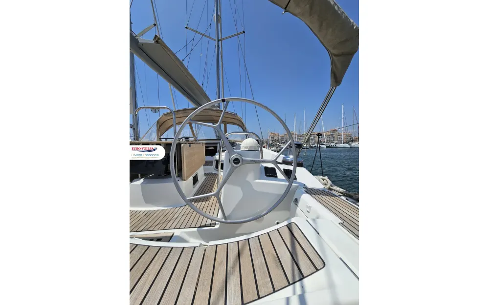 slider 2 Jeanneau  53