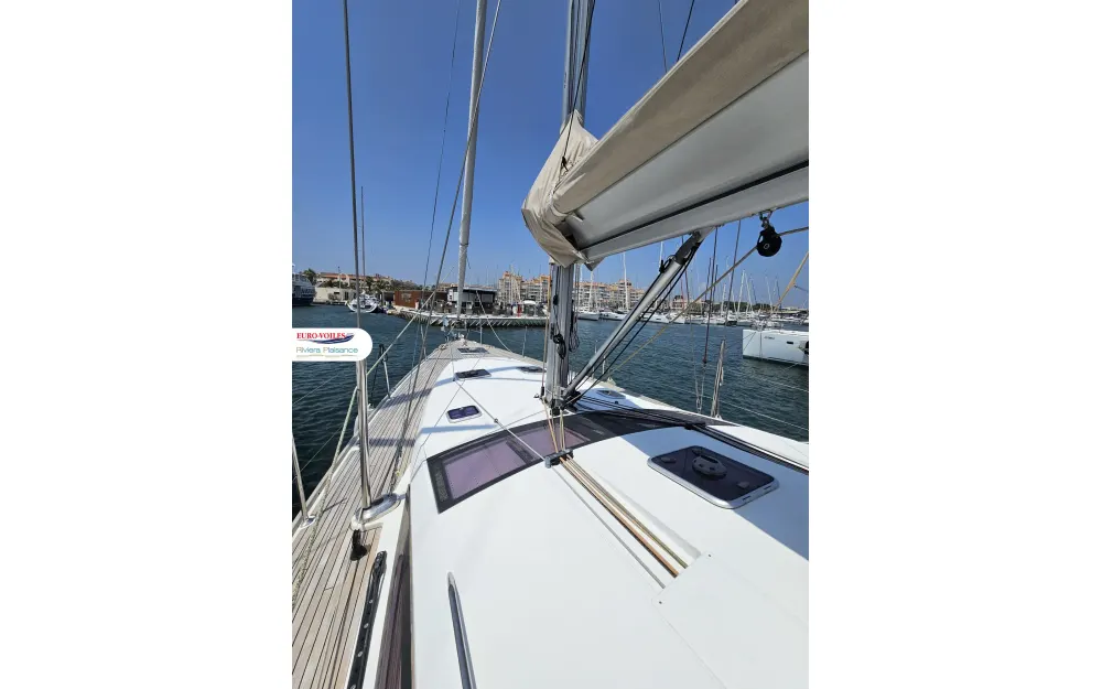 slider 7 Jeanneau  53