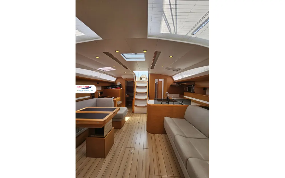 slider 18 Jeanneau  53