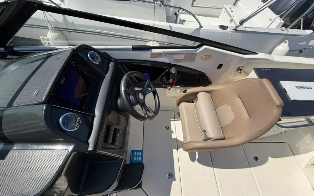 slider 7 Quicksilver  755 Cruiser