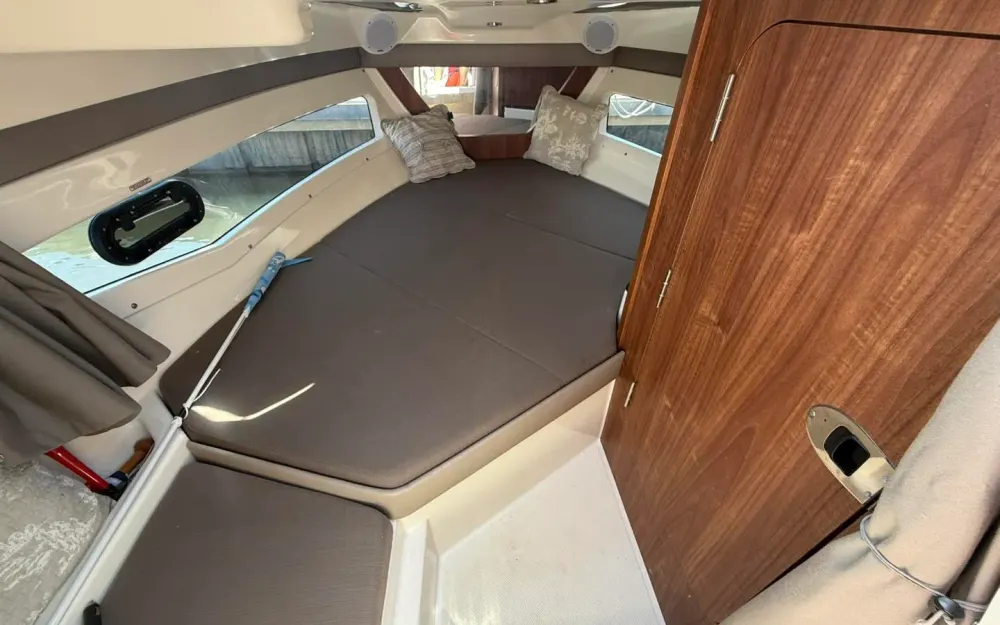 slider 8 Quicksilver  755 Cruiser