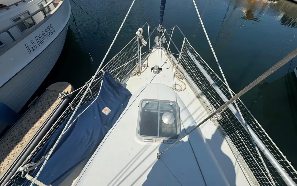 slider 17 Jeanneau Sun Odyssey 37