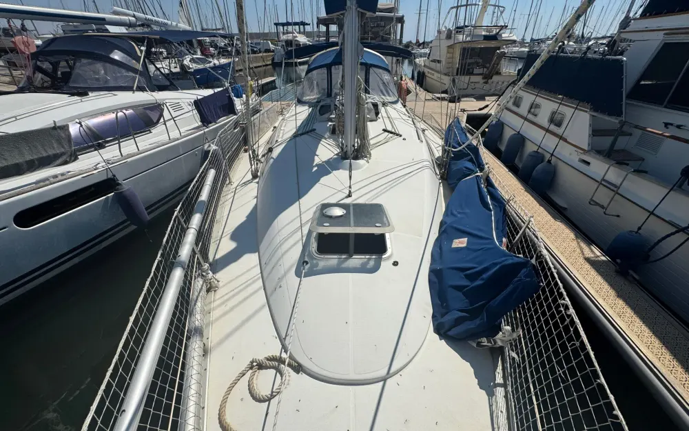slider 7 Jeanneau Sun Odyssey 37