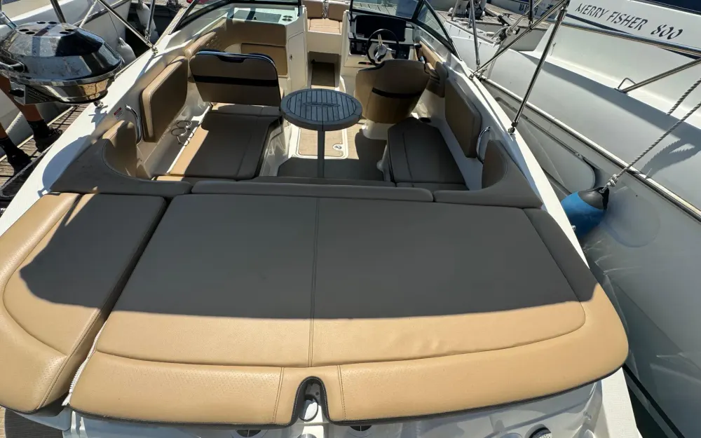 slider 10 Sea Ray  210