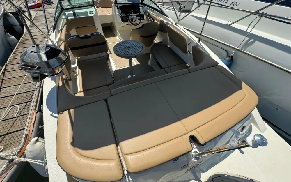 slider 11 Sea Ray  210